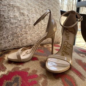 Arielle Ankle Strap Heels - Nude Patent Leather